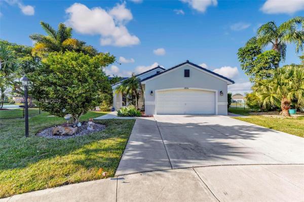 Chapel Oaks, 18741 NW 3rd St, Pembroke Pines, Florida 33029, image 1