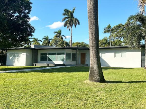 Hollywood Lakes, 1123 Polk St, Hollywood, Florida 33019, image 1