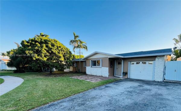 Whispering Pines Park, 8884 SW 196th Ter, Cutler Bay, Florida 33157, image 1