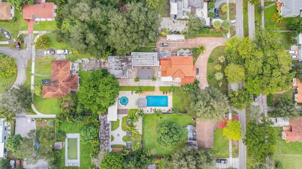 Griffing Biscayne Park Estates, 12746 NE 4th Ave, North Miami, Florida 33161, image 1