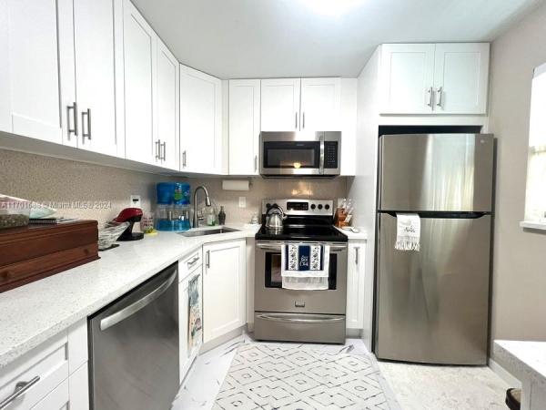 Natura, 606 SW Natura Blvd #207, Deerfield Beach, Florida 33441, image 1