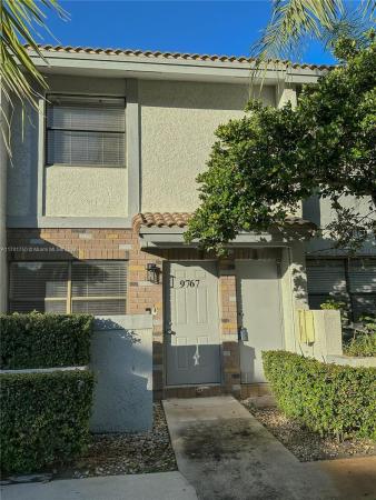 Oakwood On The Green, 9767 Riverside Dr #72-2, Coral Springs, Florida 33071, image 1
