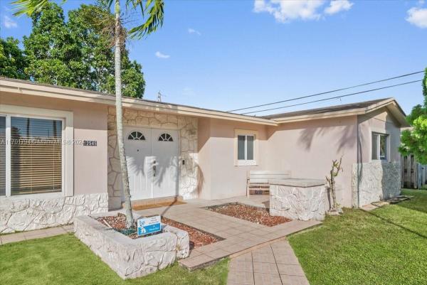 Southern Estates, 12545 SW 32nd Ter, Tamiami, Florida 33175, image 3