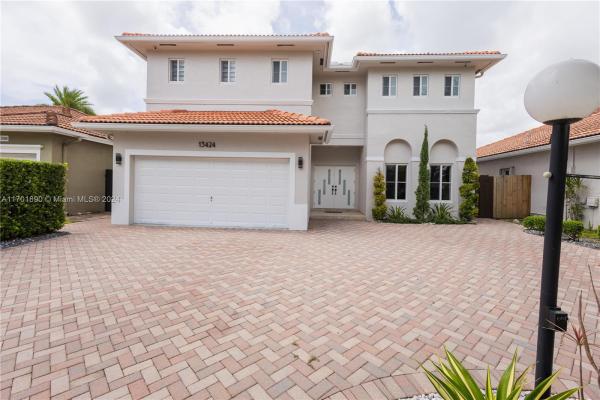 Twin Lake Shores West, 13424 SW 136th Ter, Three Lakes, Florida 33186, image 1