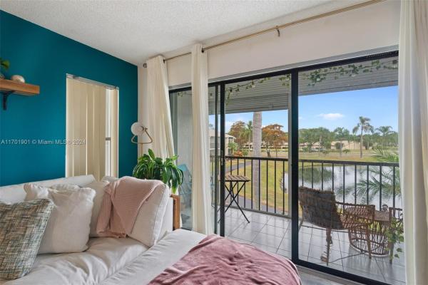 The Palm Club, 1118 Green Pine Blvd #B2, West Palm Beach, Florida 33409, image 3