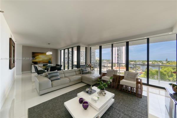 Hamptons West, 20281 E Country Club Dr #402, Aventura, Florida 33180, image 1