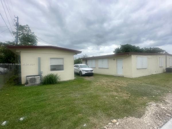 Sunnyland Park, 501 NW 8th St, Florida City, Florida 33034, image 1
