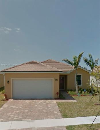 Rauls Place At Oasis, 642 SE 31st Ave, Homestead, Florida 33033, image 1