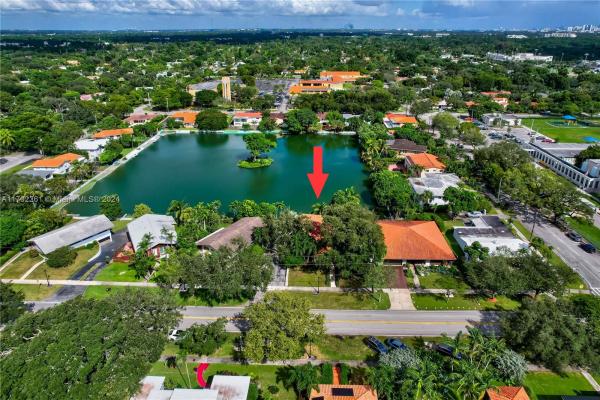 Mirror Lake, 471 NE 103rd St, Miami Shores, Florida 33138, image 1