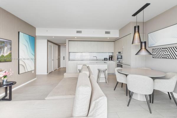 Hyde Beach House, 4010 S Ocean Dr #T4004, Hollywood, Florida 33019, image 1