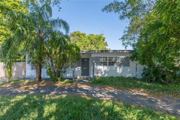 Playland Country Estates, 5731 Arthur St, Hollywood, Florida 33021, image 1
