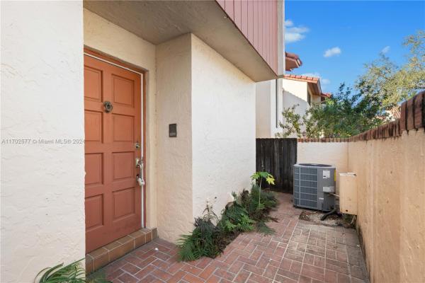 Kendall Walk, 15016 SW 89th Ter #15016, The Hammocks, Florida 33196, image 1