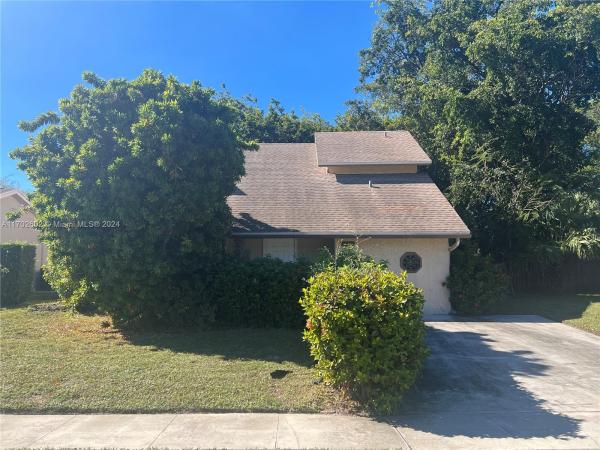 Comrock, 5651 NW 55th Ln, Tamarac, Florida 33319, image 1