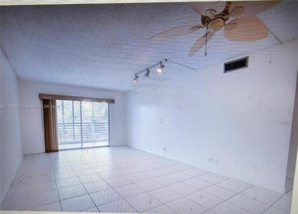 Antigua Village, 2405 Antigua Cir #L4, Coconut Creek, Florida 33066, image 1
