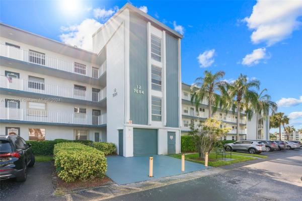 Palm Springs 2, 7684 NW 18th St #305, Margate, Florida 33063, image 1
