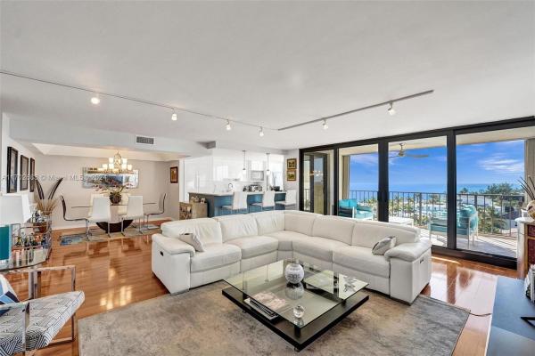 Shore Club, 1901 N Ocean Blvd #8B, Fort Lauderdale, Florida 33305, image 1