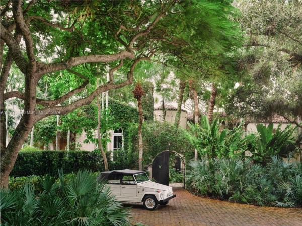 The Moorings, 3467 N Moorings Way, Miami, Florida 33133, image 1