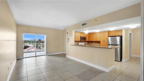 120 S Douglas Rd #505, Coral Gables, Florida 33134, image 1