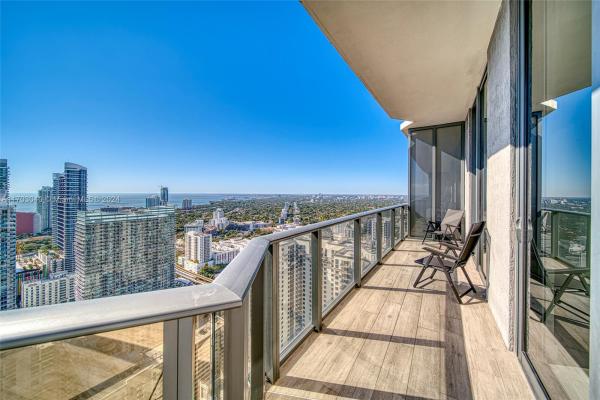 Brickell Heights East, 45 SW 9th St #4504, Miami, Florida 33130, image 1