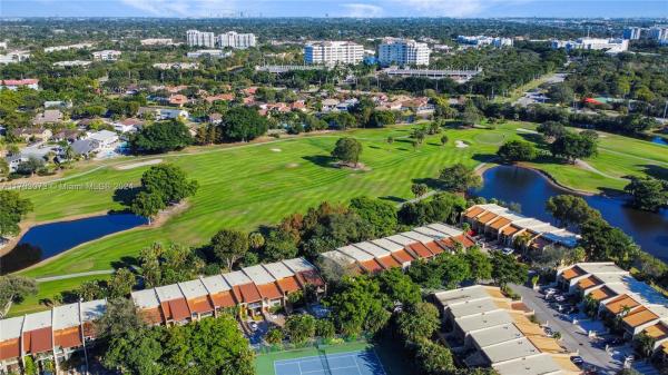 Majestic View, 730 E Coco Plum Cir #3, Plantation, Florida 33324, image 1