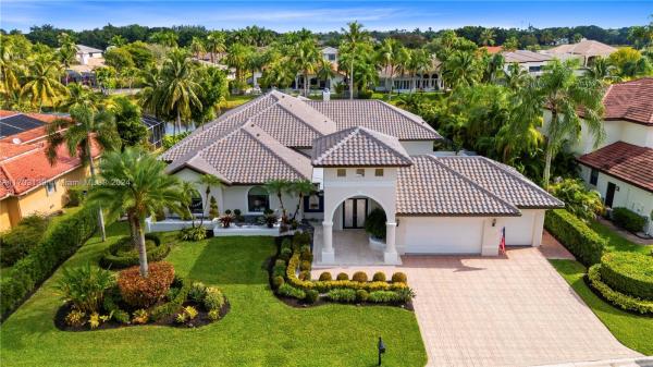 The Enclave, 615 W Enclave Cir W, Pembroke Pines, Florida 33027, image 1