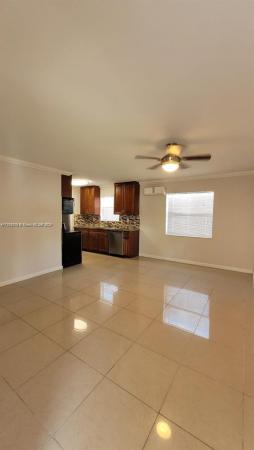 Atlantic Shores Dixie Highway, 824 NE 7th St #1, Hallandale Beach, Florida 33009, image 1