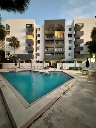Tigertail Bay, 2715 Tigertail Ave #402, Miami, Florida 33133, image 1
