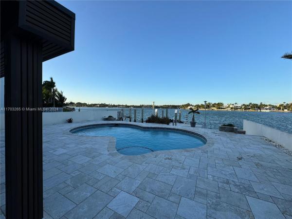 Biscayne Beach, 1121 Stillwater Dr, Miami Beach, Florida 33141, image 1