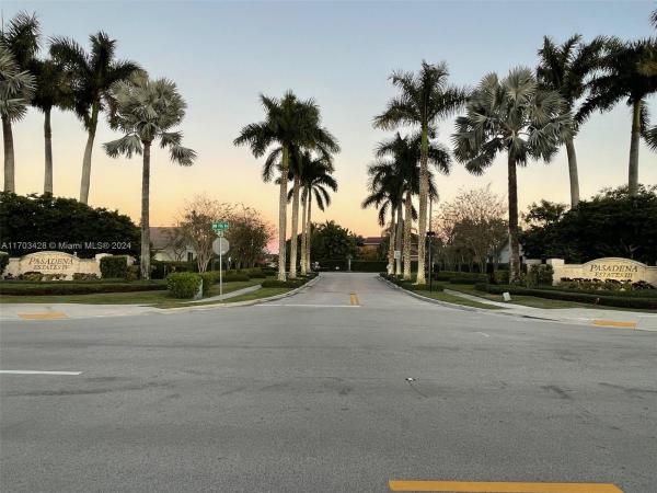 Pasadena Estates, 19451 NW 8th St, Pembroke Pines, Florida 33029, image 1
