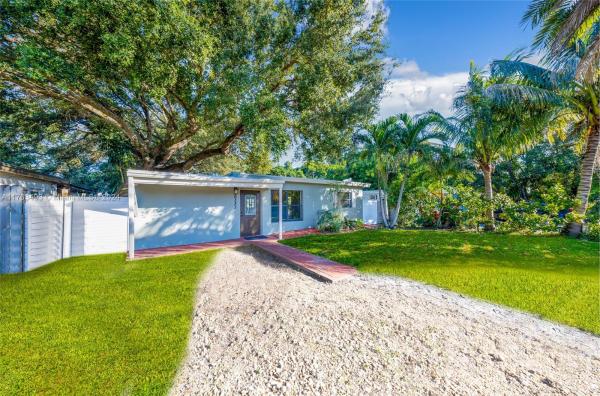 Hollywood Suburbs, 6333 Arthur St, Hollywood, Florida 33024, image 1