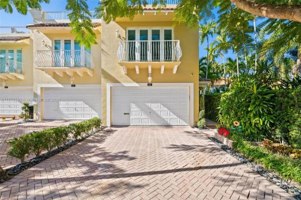 Seven Corners Townhomes, 607 NE 17th Way, Fort Lauderdale, Florida 33304, image 1