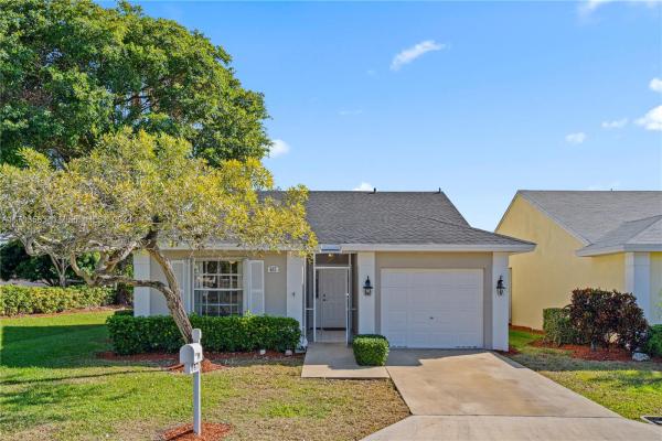 North Gate, 647 SE 22nd Dr, Homestead, Florida 33033, image 1