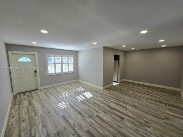 Natura, 407 SW Natura Ave #C, Deerfield Beach, Florida 33441, image 1