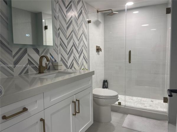Club Atlantis, 2555 Collins Ave #1409, Miami Beach, Florida 33140, image 1
