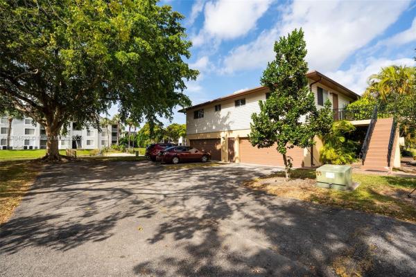 Springtree Estates, 3725 NW 84th Ave #D2, Sunrise, Florida 33351, image 1