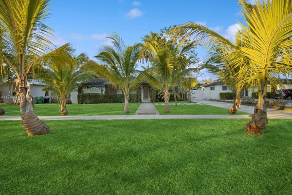 1531 NE 108th St, Unincorporated Dade County, Florida 33161, image 3