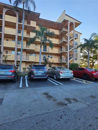 Sunrise Island, 3955 N Nob Hill Rd #103, Sunrise, Florida 33351, image 1