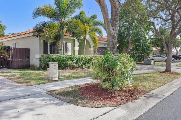 Sonara At Malibu Bay, 1795 NE 35th Ave, Homestead, Florida 33033, image 3