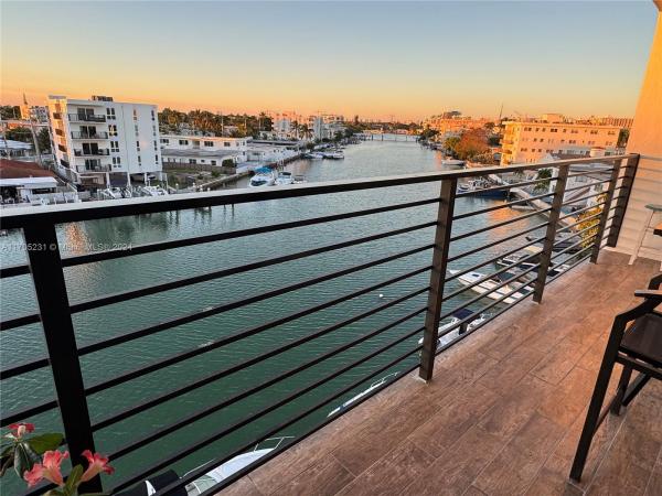 Byron Marina, 8100 Byron Ave #504, Miami Beach, Florida 33141, image 1