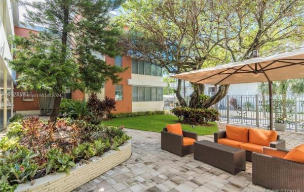 Lanai, 10210 Collins Ave #306, Bal Harbour, Florida 33154, image 1