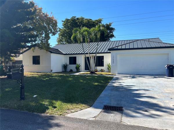 Three Lakes, Richmond West, Florida 33177, image 3