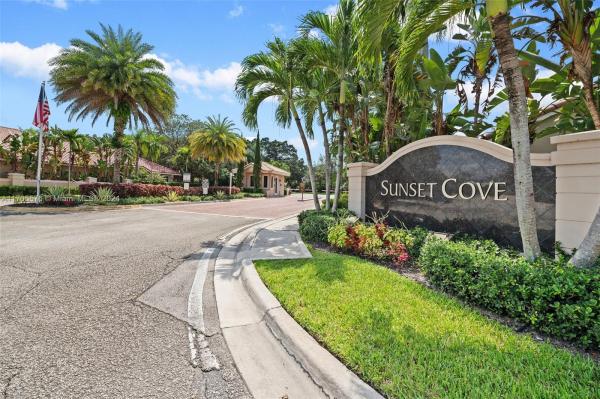 Sunset Cove At Jacaranda, 10012 NW 2nd St, Plantation, Florida 33324, image 1