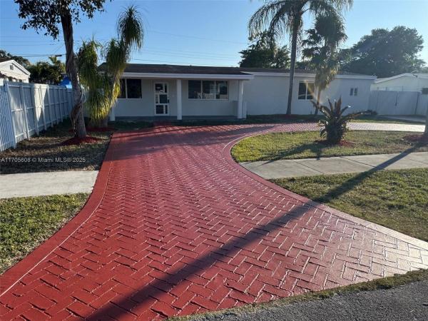 Tropical Estates, 5325 SW 99th Ct, Kendall, Florida 33165, image 1