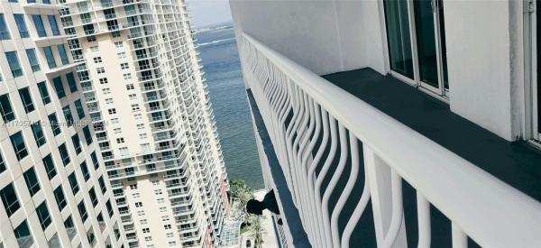 1200 Brickell Bay Dr #3220, Miami, Florida 33131, image 2