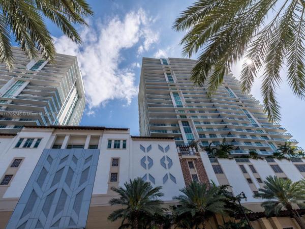 Parque Towers, 330 Sunny Isles Blvd #5-2407, Sunny Isles Beach, Florida 33160, image 1