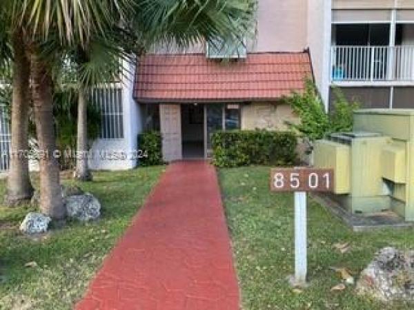 Summit Chase, 8501 NW 8 St #307, Fountainebleau, Florida 33126, image 1