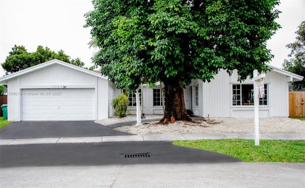 Calusa Club Estates, 13241 SW 100th Ter, The Crossings, Florida 33186, image 1