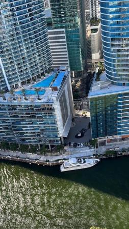 Icon Brickell Tower 1, 465 Brickell Ave #4004, Miami, Florida 33131, image 1