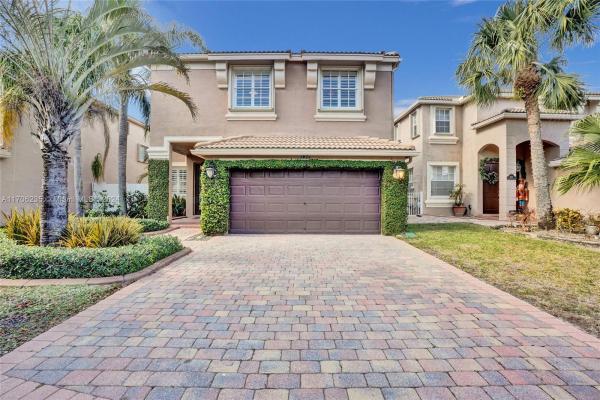 Pinehurst, 1451 Briar Oak Ct, Royal Palm Beach, Florida 33411, image 1