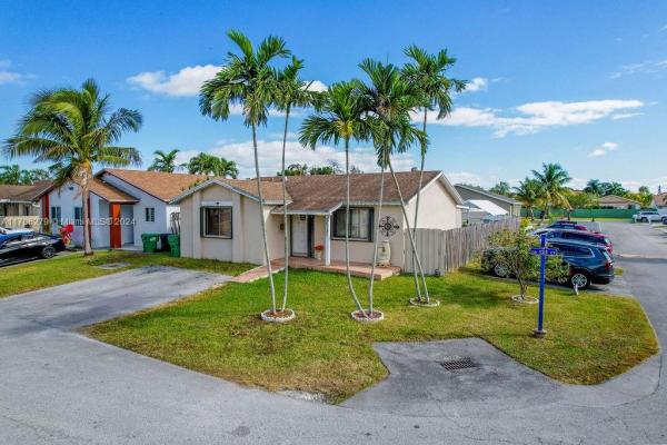 Sabal Pointe, 25131 SW 125th Ct, Princeton, Florida 33032, image 1